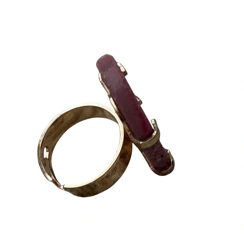 Pink Agate Looking Adjustable Ring Gold Tone Gemstone
